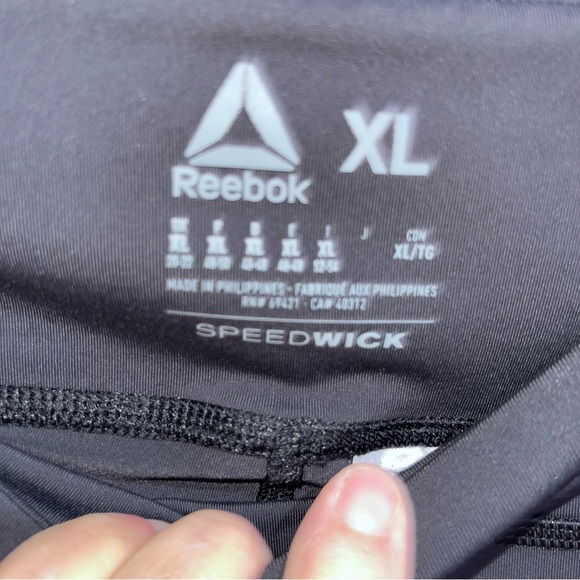 Black and Gray Leggings - Picture 4 of 6